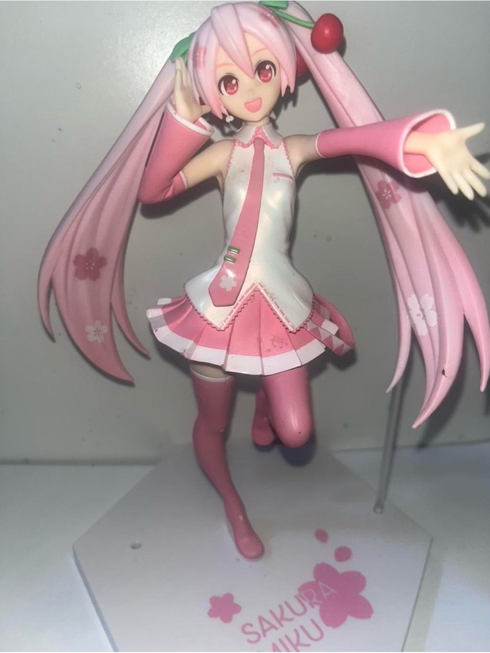 Hatsune Miku Cherry Blossom Figure